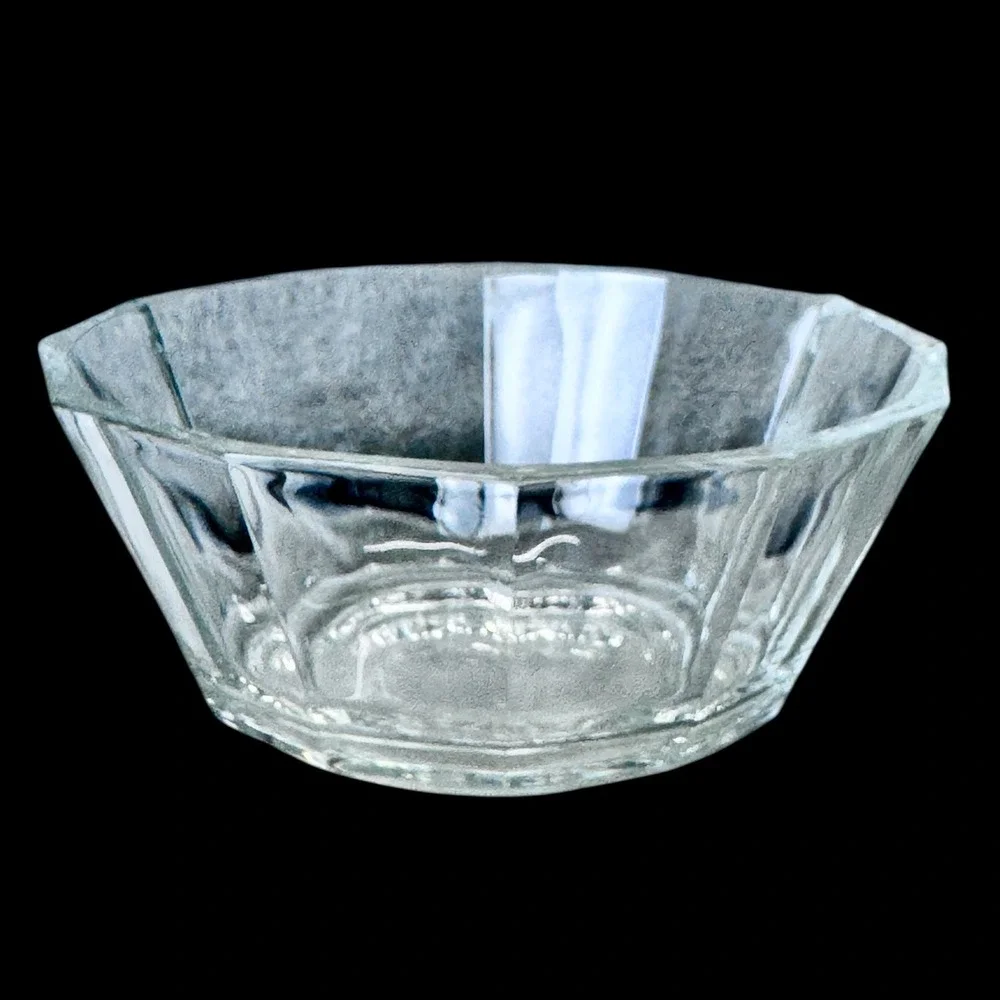 Bormioli Italy Octagonal Glass Bowl Serving Fruit Heavy Clear Faceted‎ Vintage
